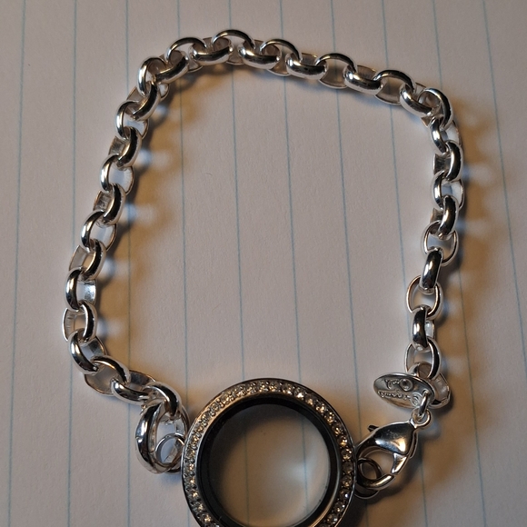 Origami Owl 3 Bracelets, 4 Faces, 6 Plates - Picture 1 of 11